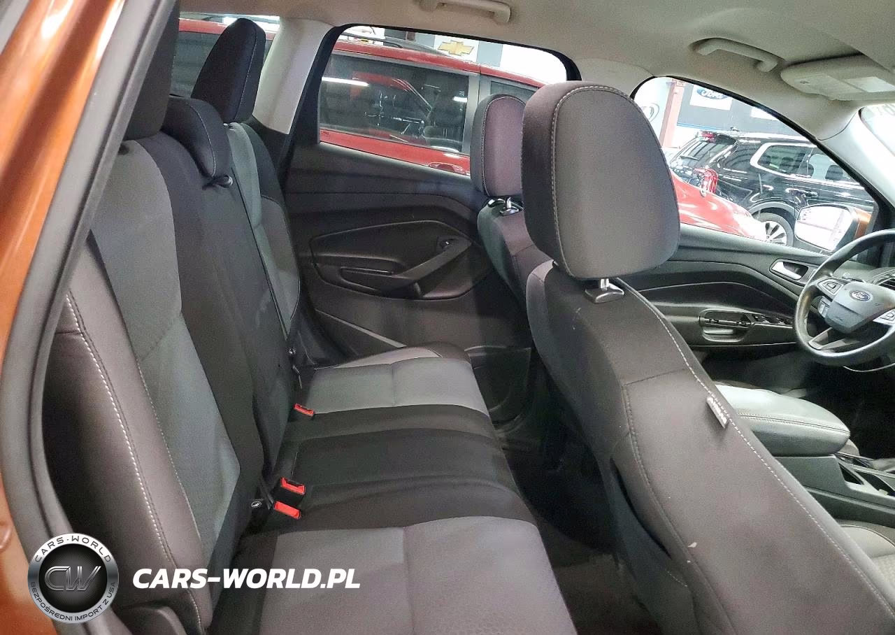 2017 Ford Escape Se VIN:1FMCU9GD1HUA86966 - 11