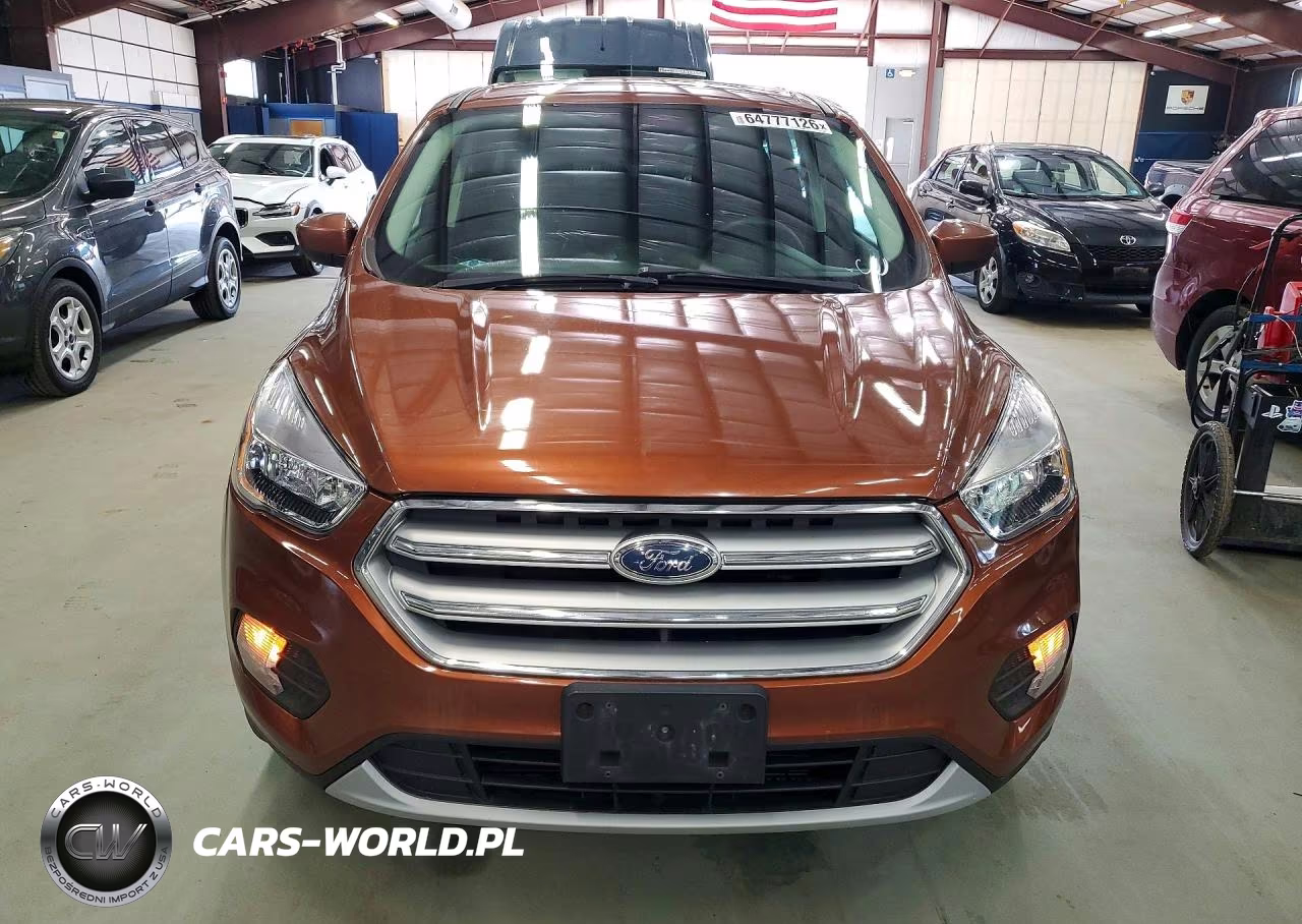 2017 Ford Escape Se VIN:1FMCU9GD1HUA86966 - 5