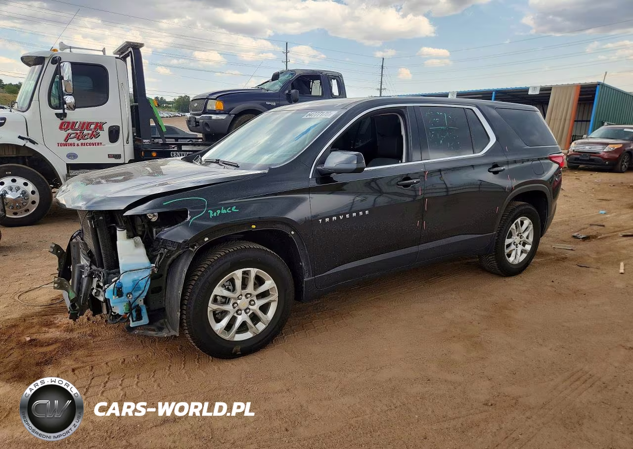 2021 Chevrolet Traverse Ls – zdjęcie 1 z 12