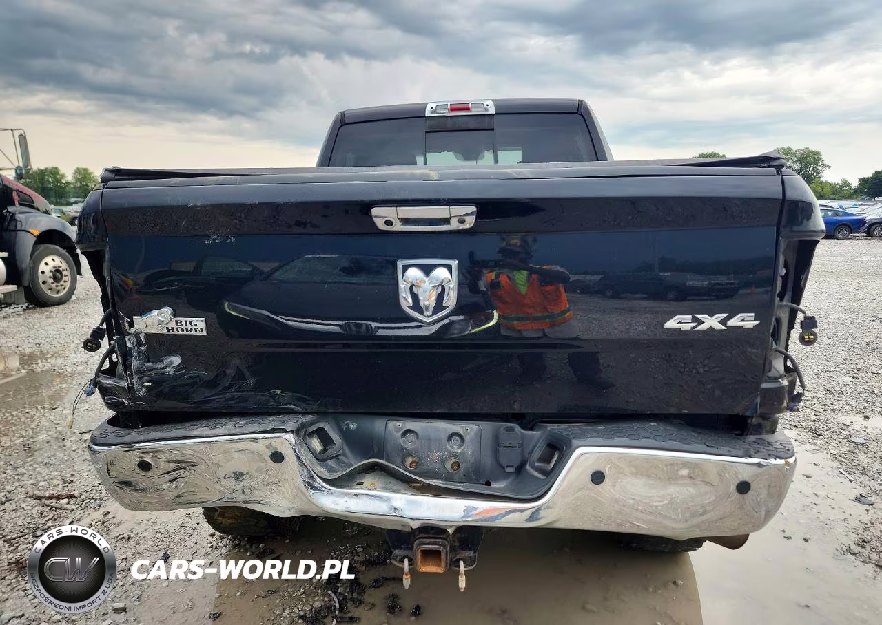 2017 Ram 2500 Slt VIN:3C6UR5DJ8HG562332 - 6