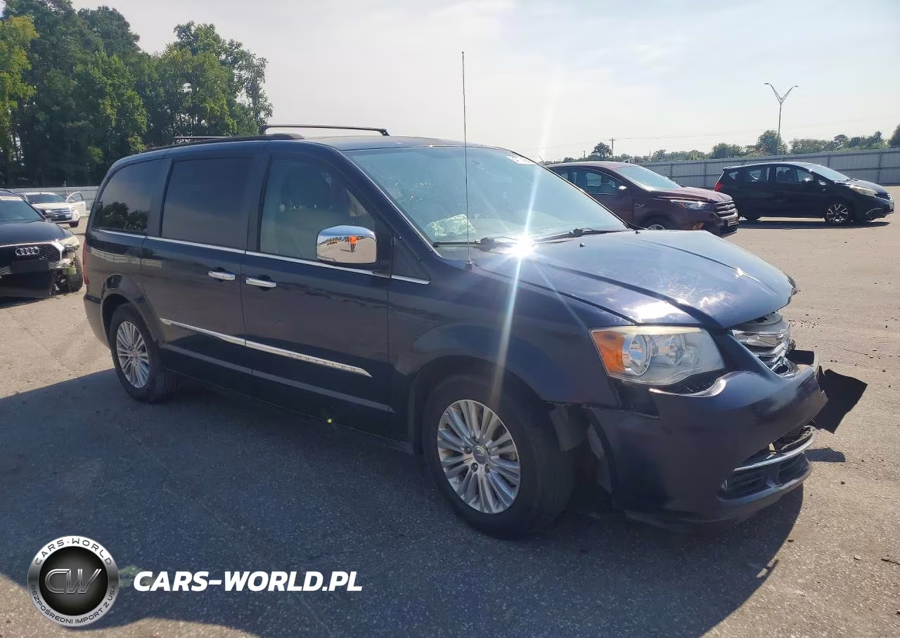 2015 Chrysler Town & Country Touring L VIN:2C4RC1CG1FR628273 - 4