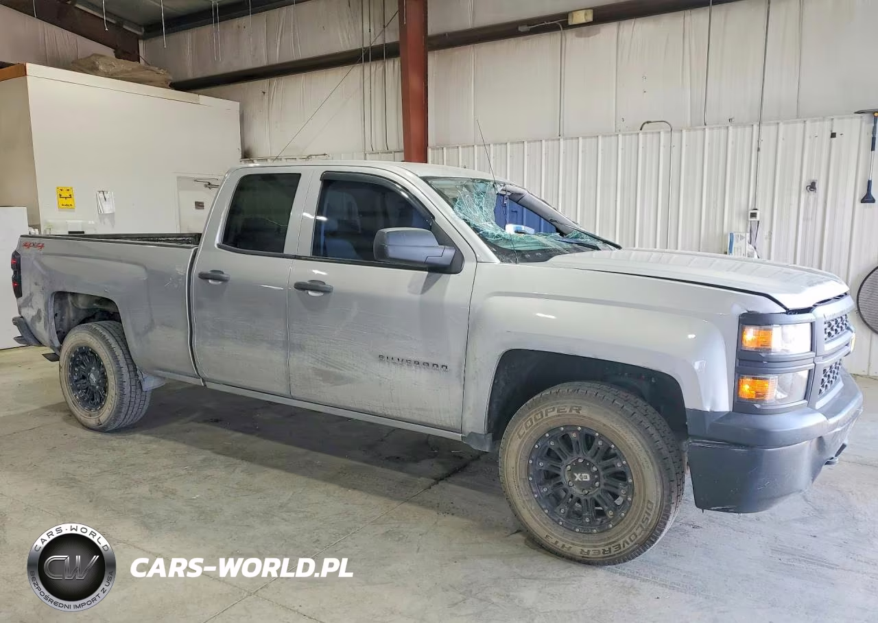 2015 Chevrolet Silverado K1500 VIN:1GCVKPEC9FZ258856 - 4