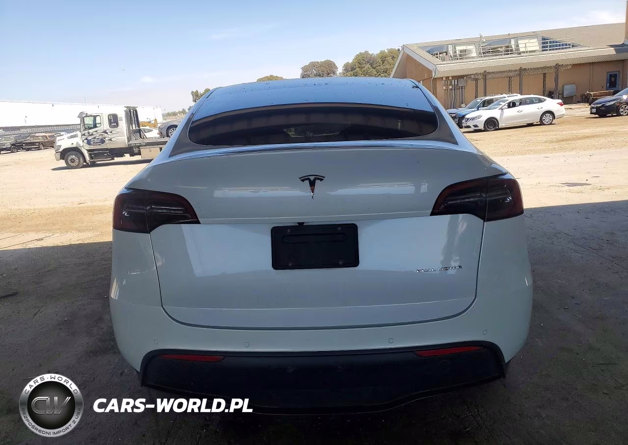 2021 Tesla Model Y VIN:5YJYGDEE9MF150254 - 6
