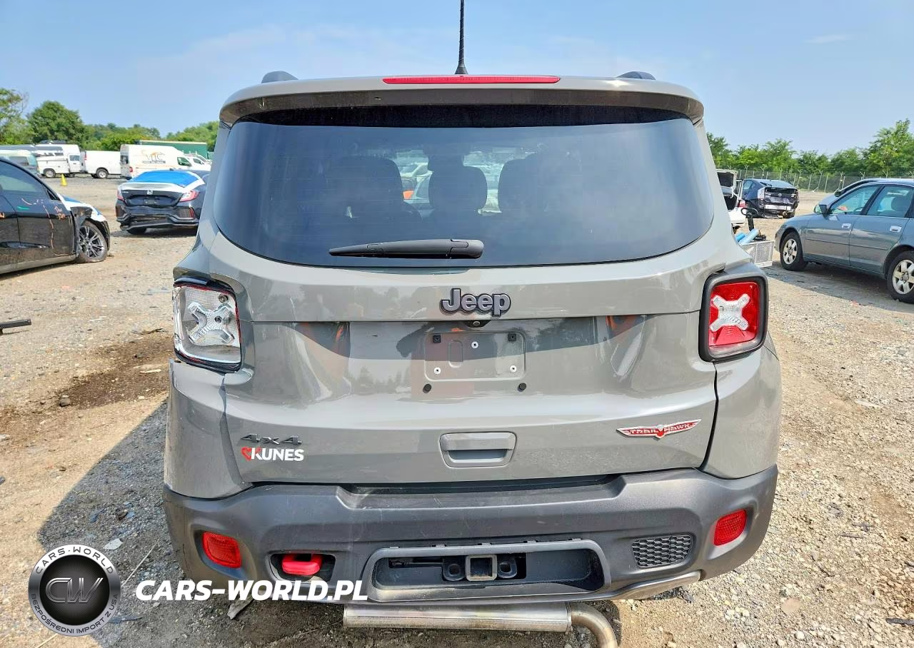 2022 Jeep Renegade Trailhawk VIN:ZACNJDC17NPN68775 - 6