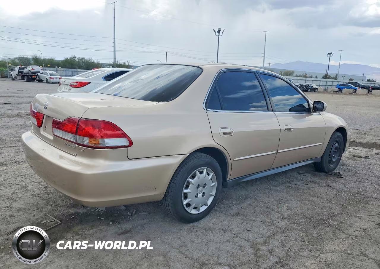 2002 Honda Accord Lx VIN:3HGCG56412G704885 - 3