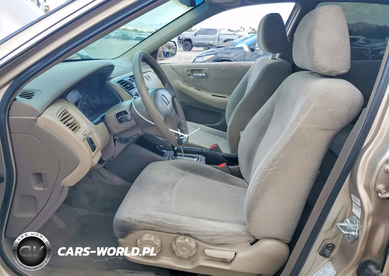 2002 Honda Accord Lx VIN:3HGCG56412G704885 - 7