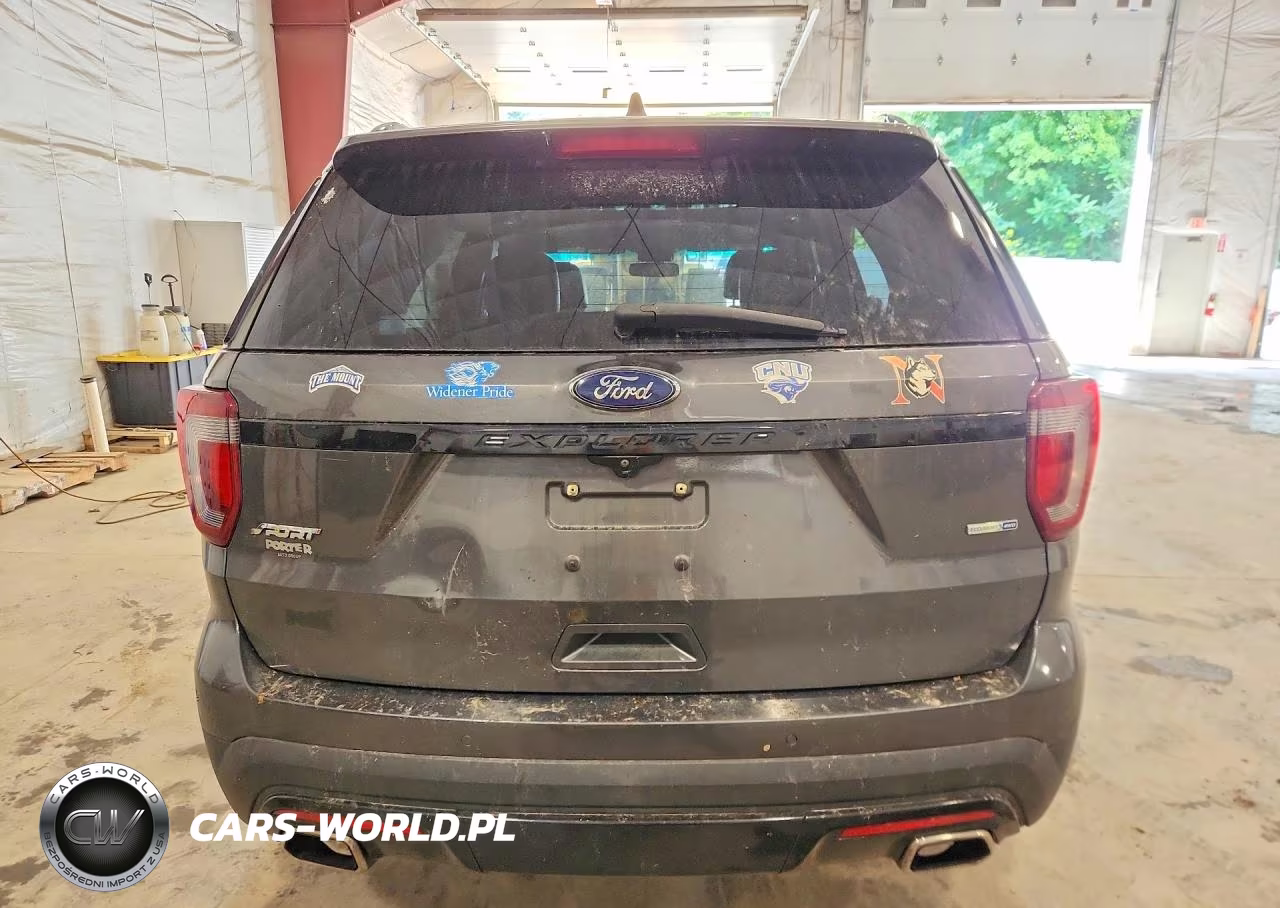2017 Ford Explorer Sport VIN:1FM5K8GTXHGE26565 - 6