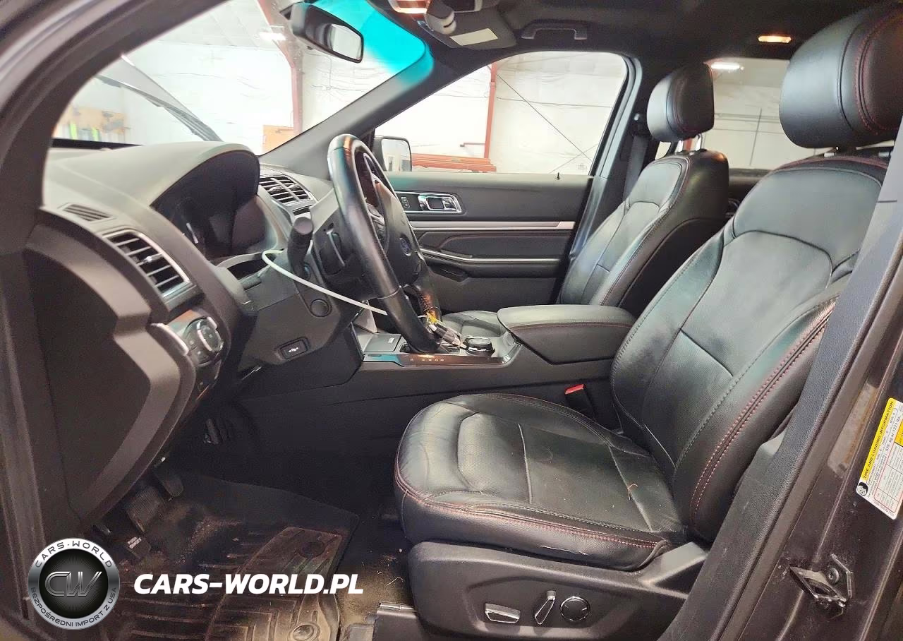 2017 Ford Explorer Sport VIN:1FM5K8GTXHGE26565 - 7