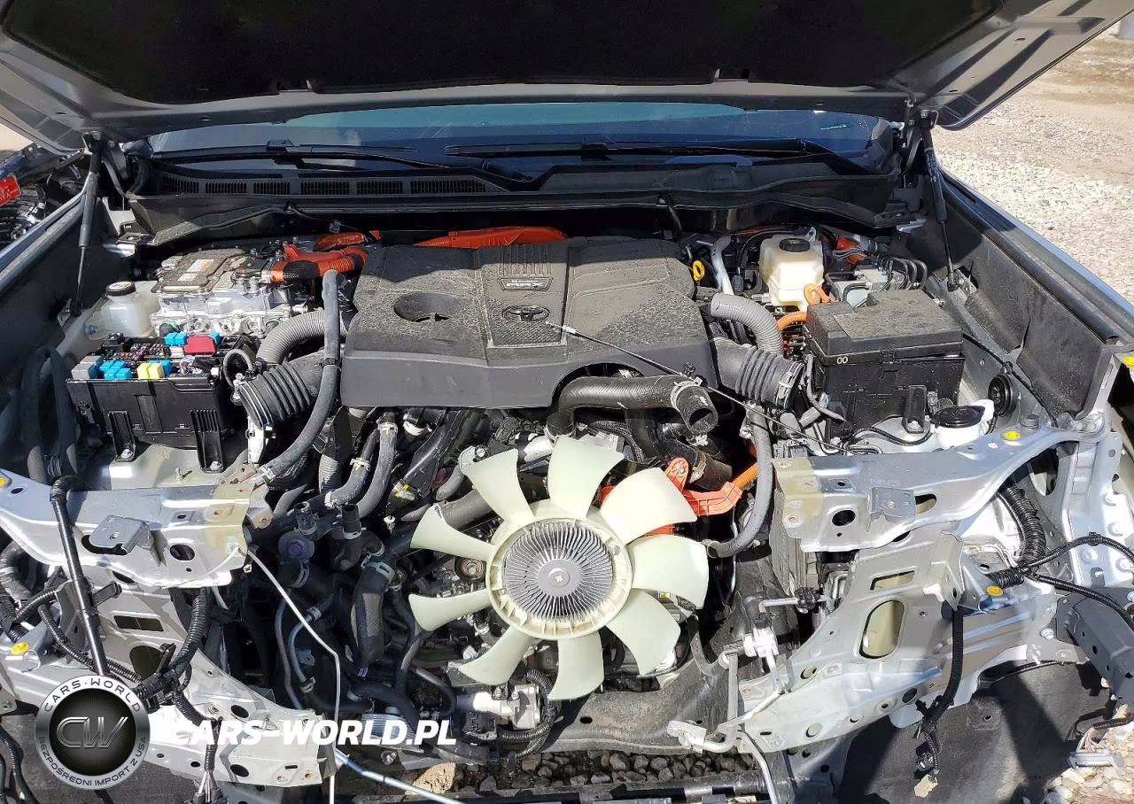 2026 Toyota Sequoia Platinum VIN:7SVAAABA5TX080264 - 12