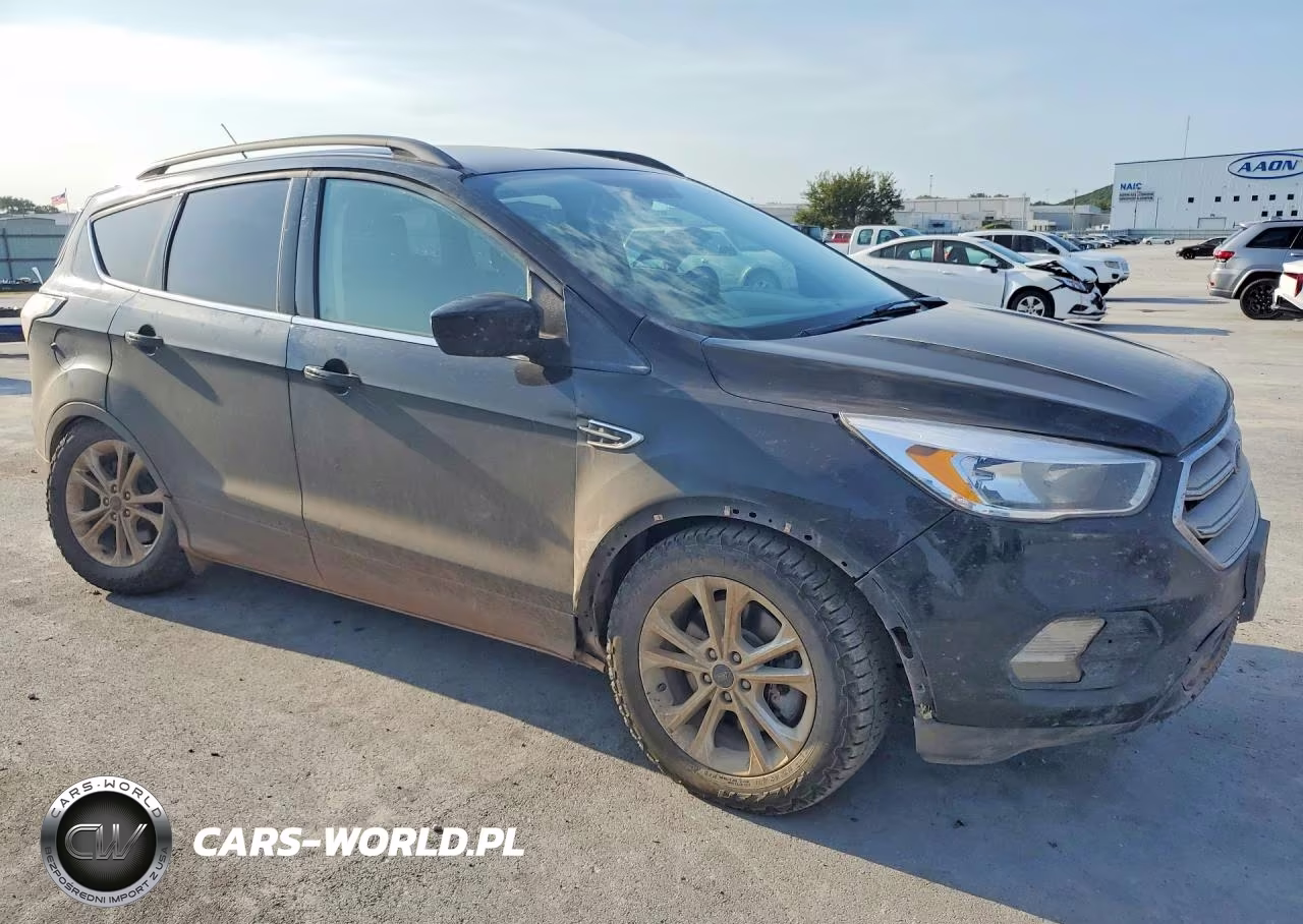2018 Ford Escape Se VIN:1FMCU9GD8JUC86488 - 4