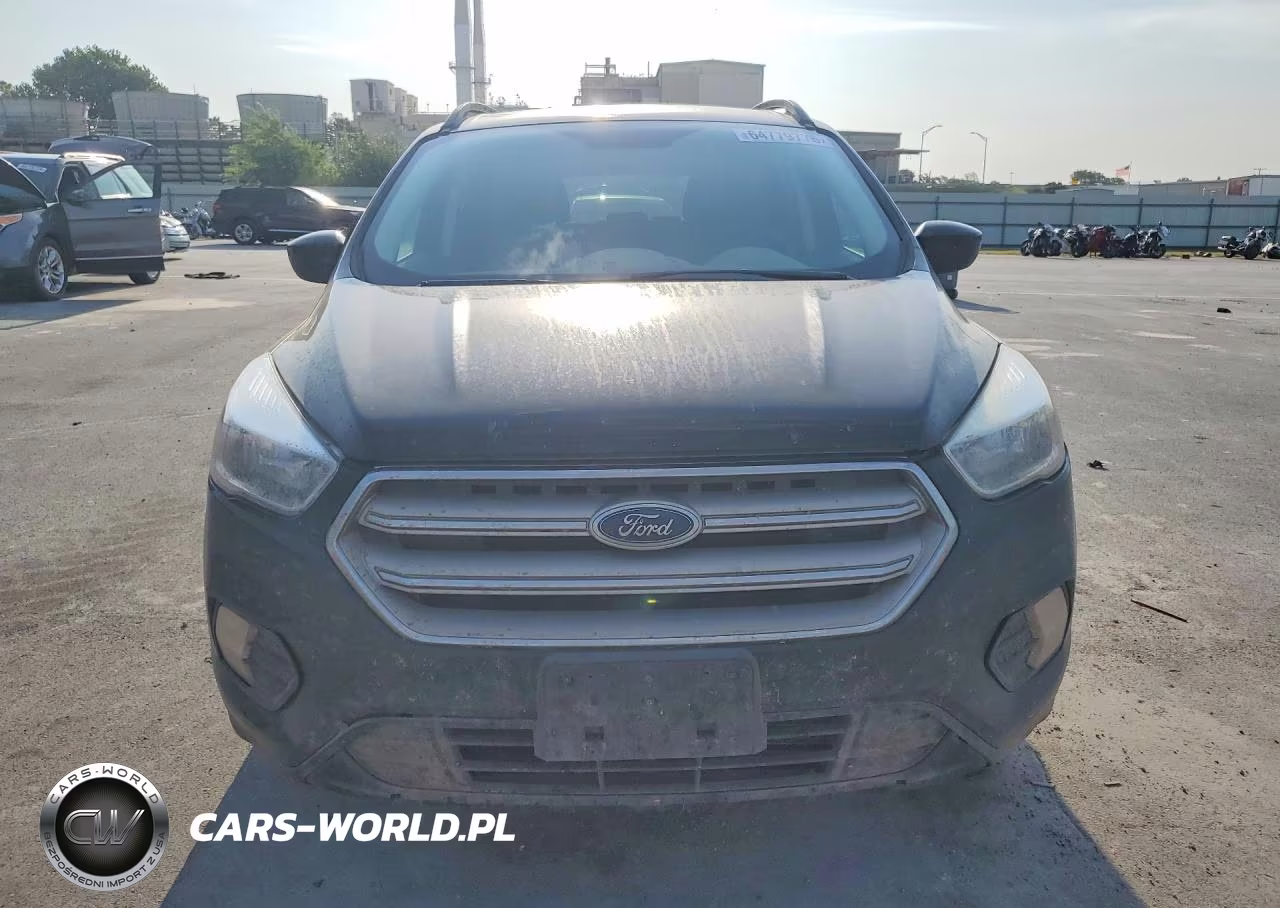 2018 Ford Escape Se VIN:1FMCU9GD8JUC86488 - 5