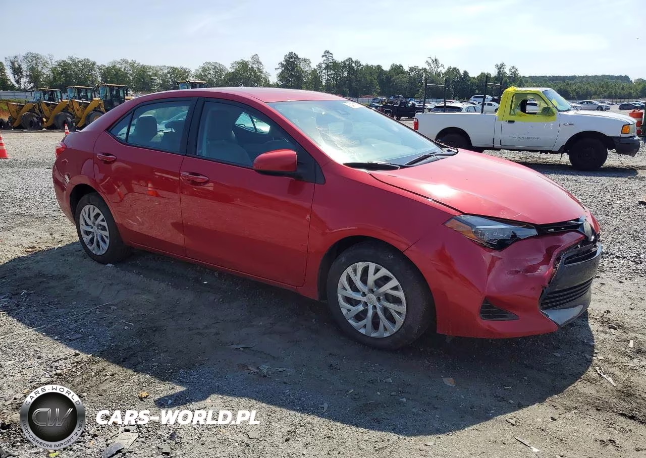 2017 Toyota Corolla Le VIN:2T1BURHE9HC859641 - 4