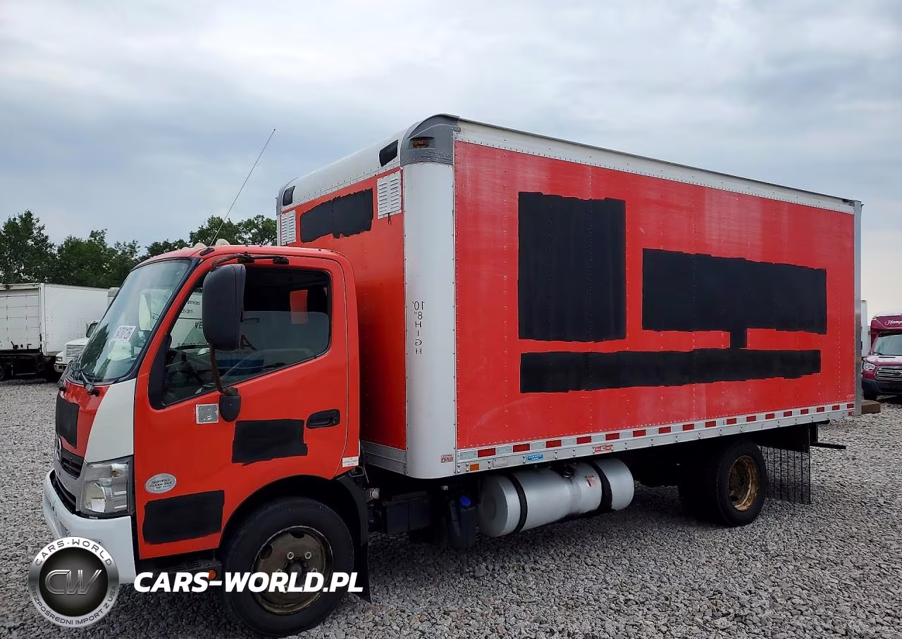 2017 Hino 195 Box Truck – zdjęcie 1 z 12