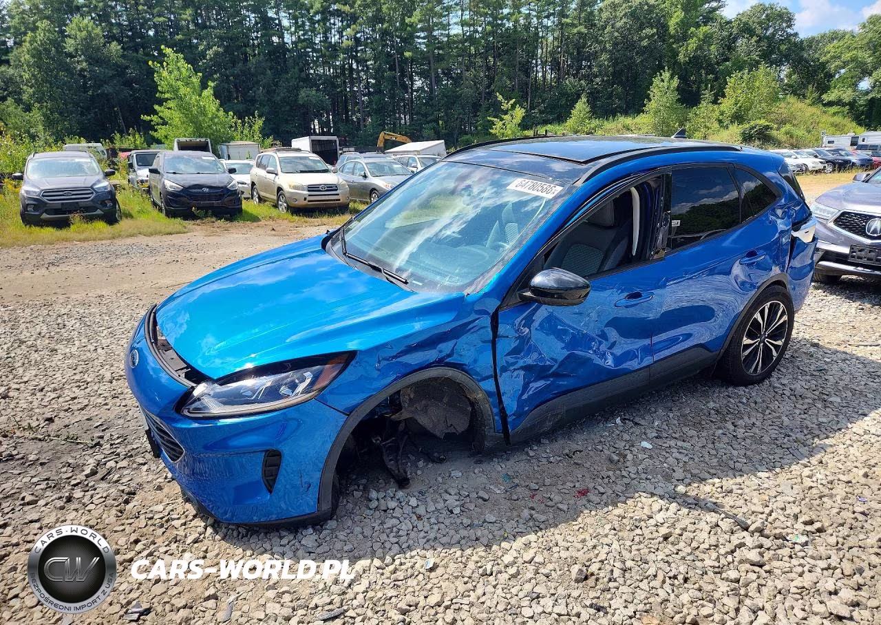 2021 Ford Escape Se