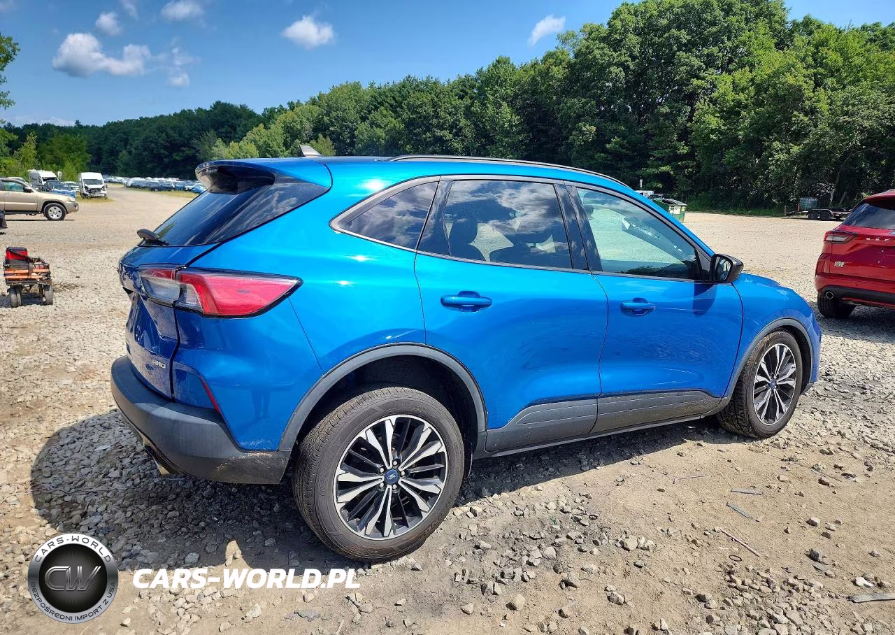 2021 Ford Escape Se VIN:1FMCU9G63MUA22083 - 3