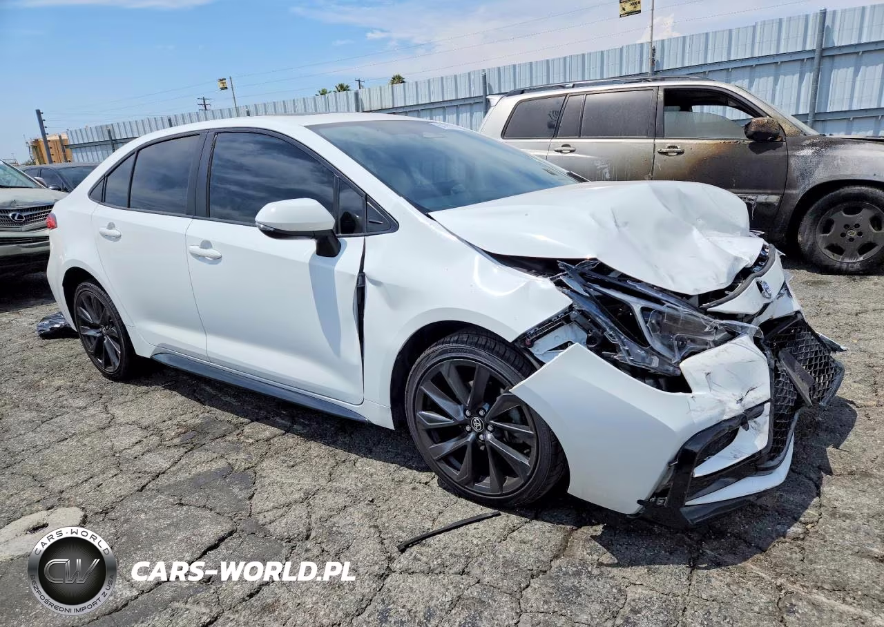 2024 Toyota Corolla Se VIN:JTDP4MCE0R3519806 - 4