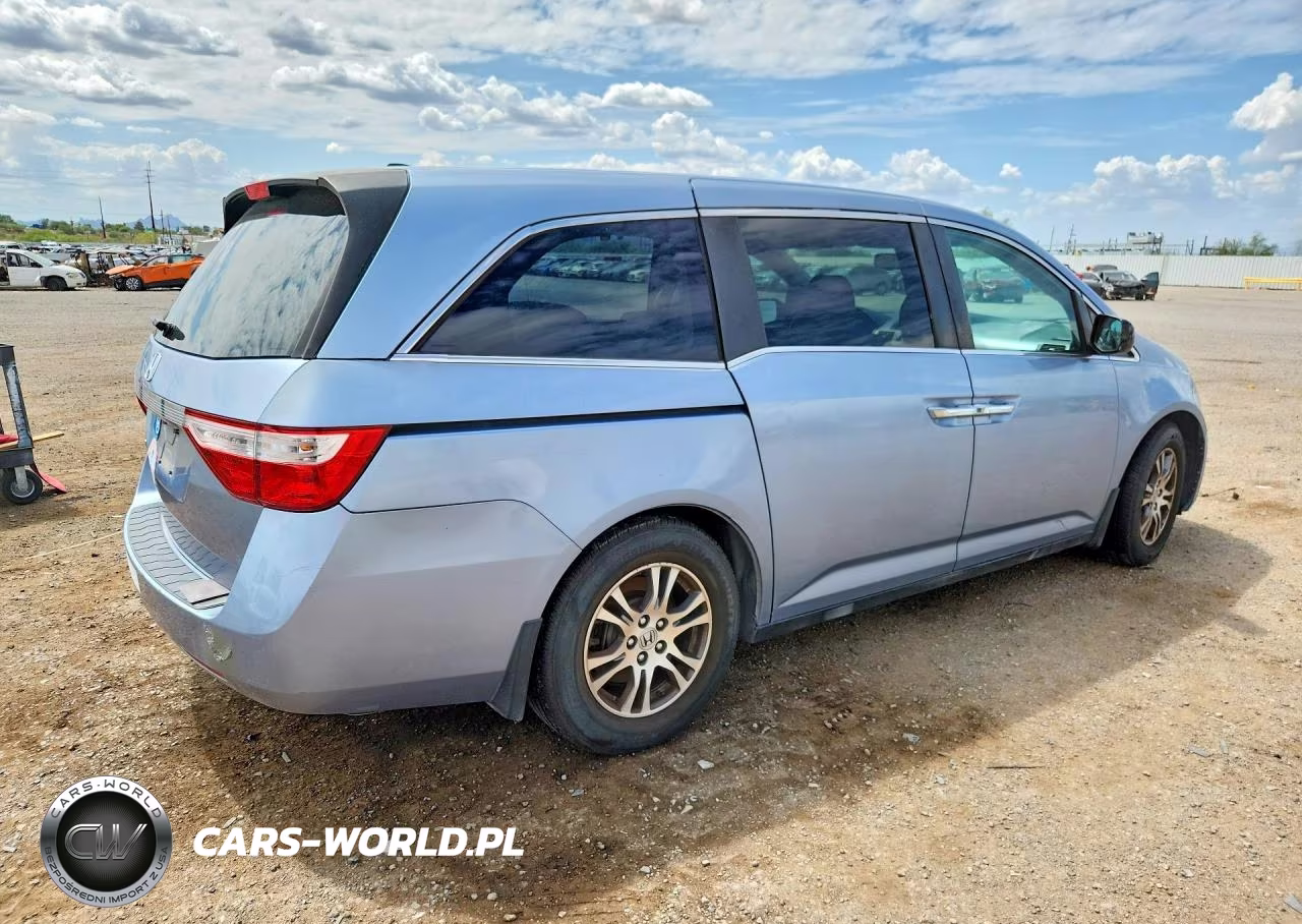 2013 Honda Odyssey Exl VIN:5FNRL5H63DB061791 - 3
