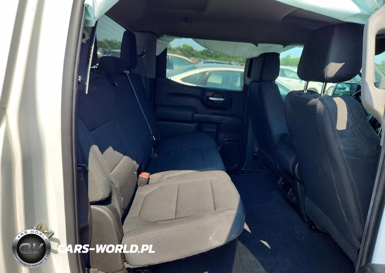 2020 Chevrolet Silverado K1500 Custom VIN:3GCPYBEH0LG245270 - 10