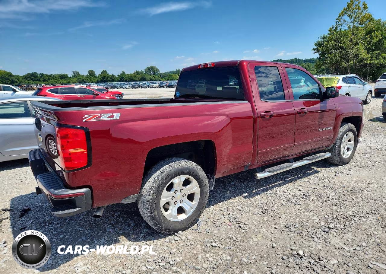 2017 Chevrolet Silverado VIN:1GCVKREC5HZ147963 - 3