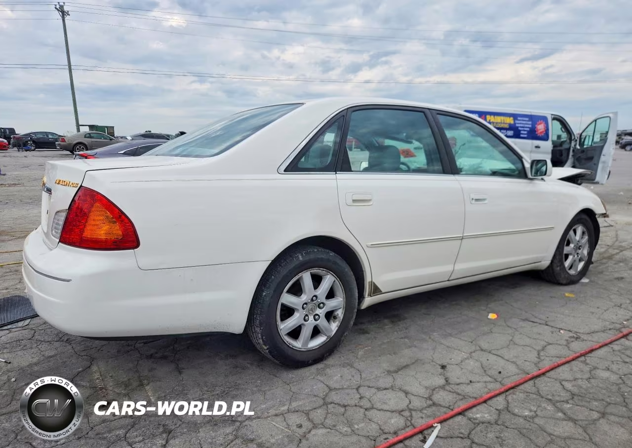 2000 Toyota Avalon Xls VIN:4T1BF28B4YU103818 - 3