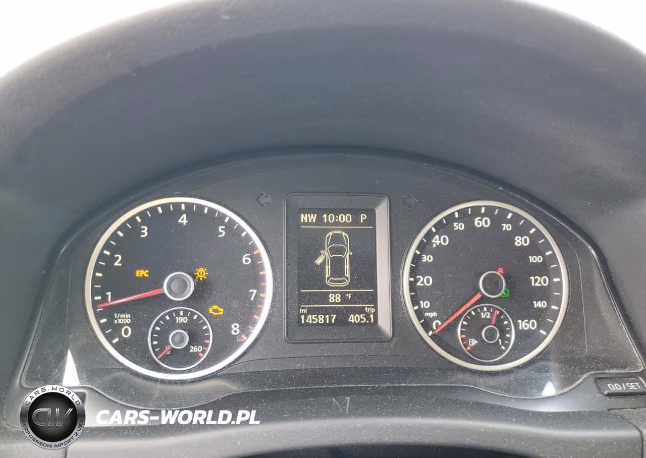 2013 Volkswagen Tiguan S VIN:WVGAV3AX1DW611818 - 9