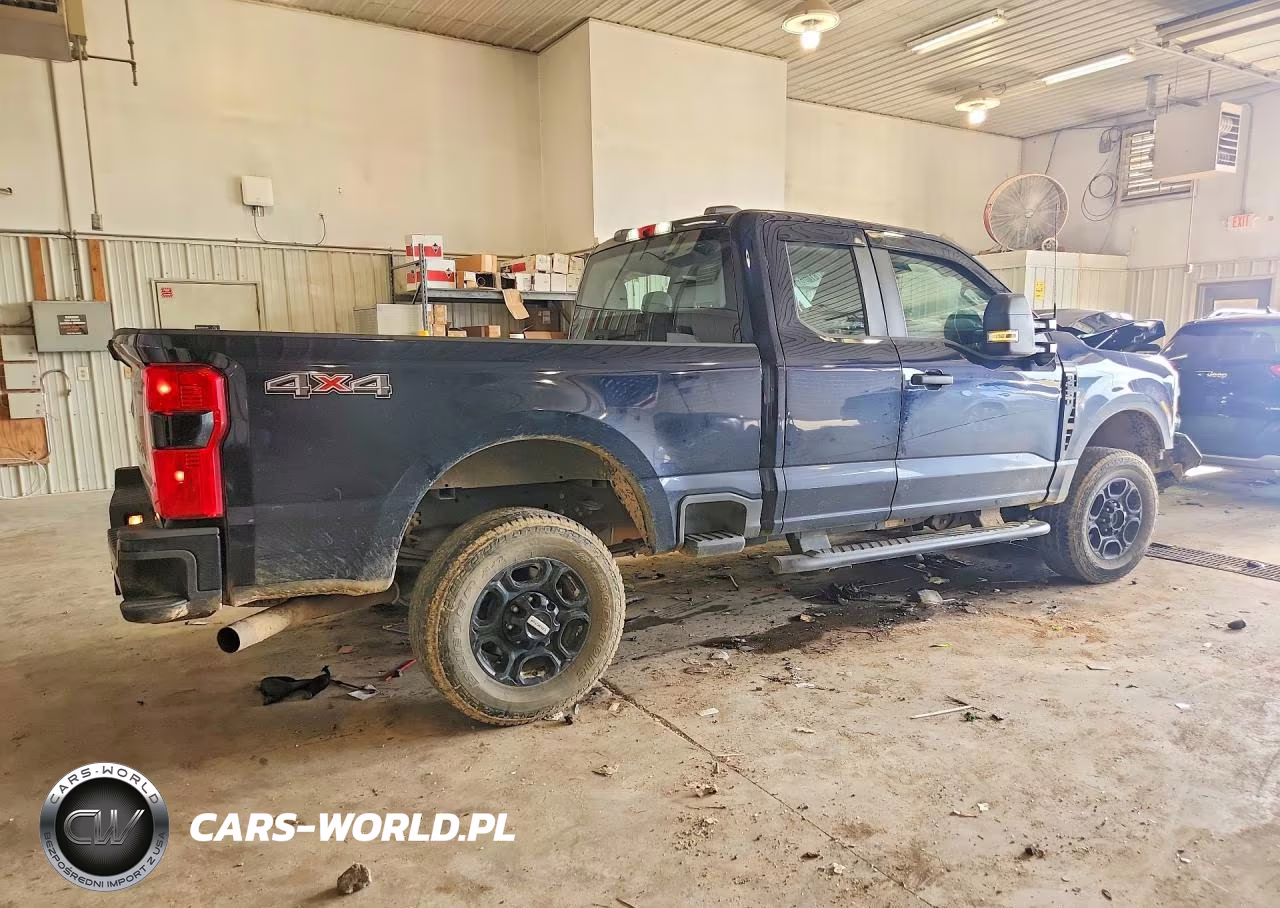 2024 Ford F250 Super Duty VIN:1FT8X2BA1REF11202 - 3