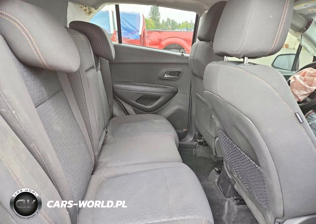 2021 Chevrolet Trax Ls VIN:KL7CJNSB1MB357863 - 10