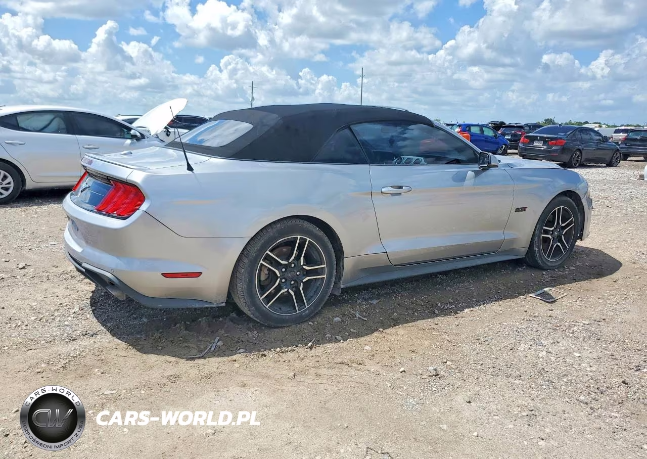 2020 Ford Mustang VIN:1FATP8UH6L5125962 - 3