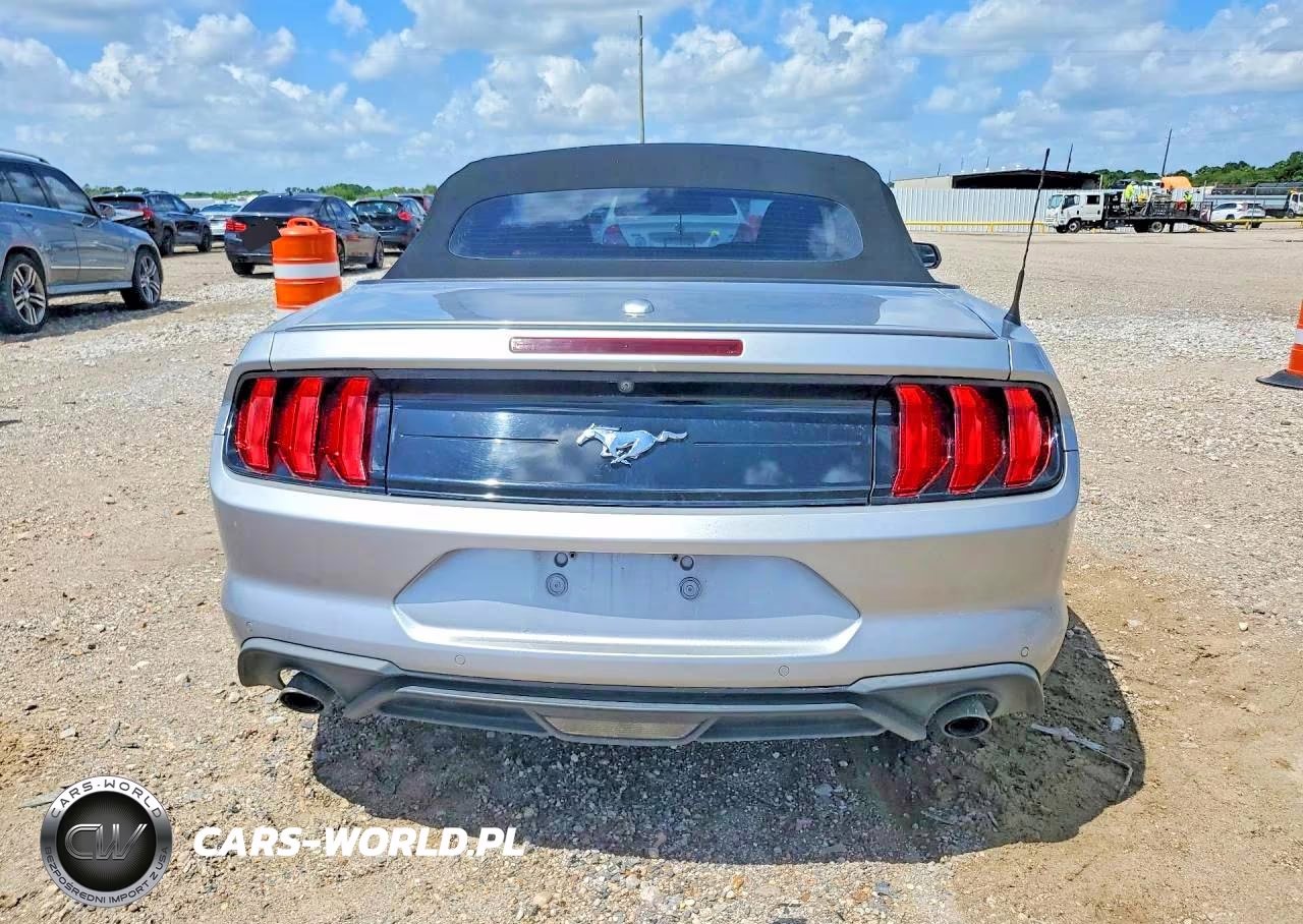 2020 Ford Mustang VIN:1FATP8UH6L5125962 - 6