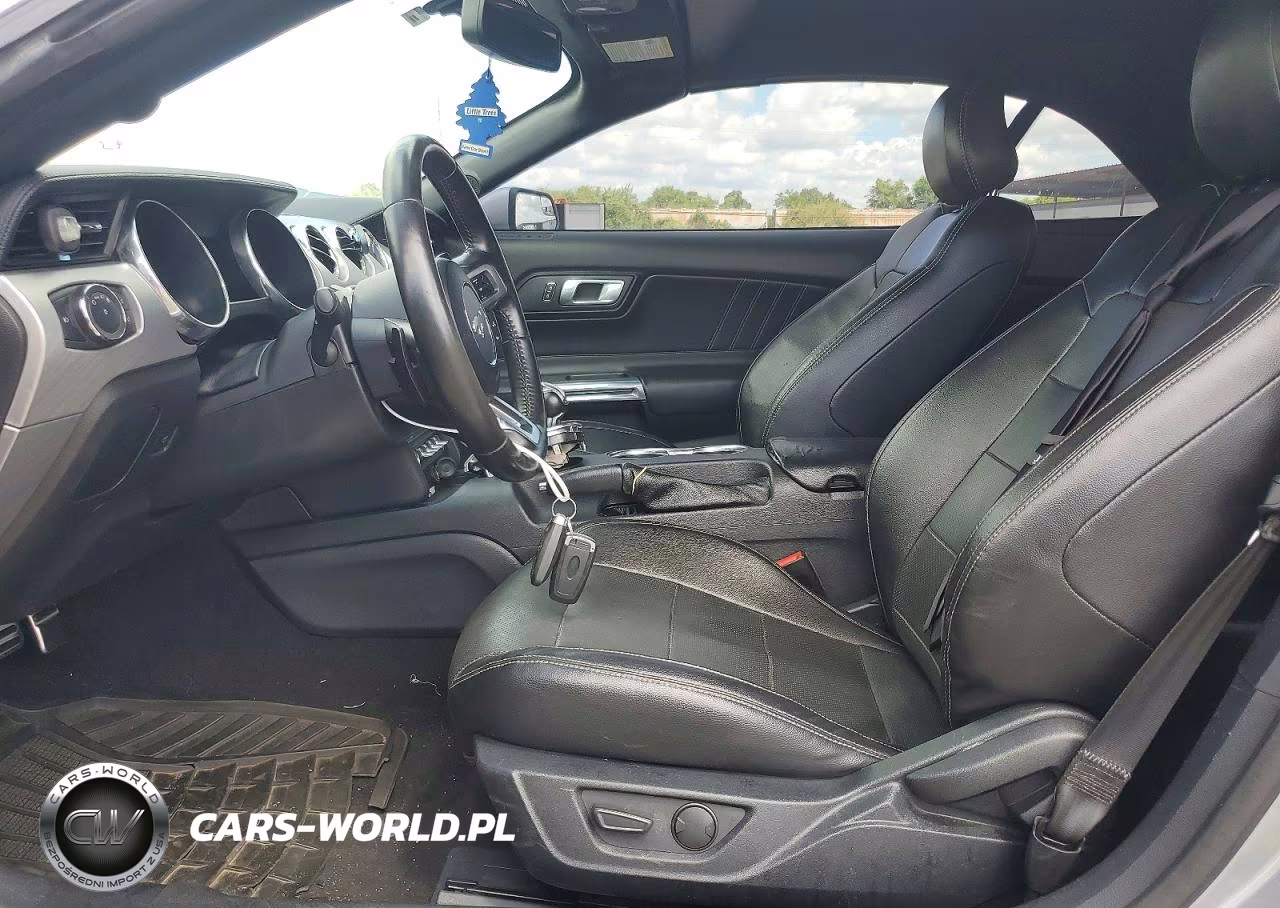 2020 Ford Mustang VIN:1FATP8UH6L5125962 - 7