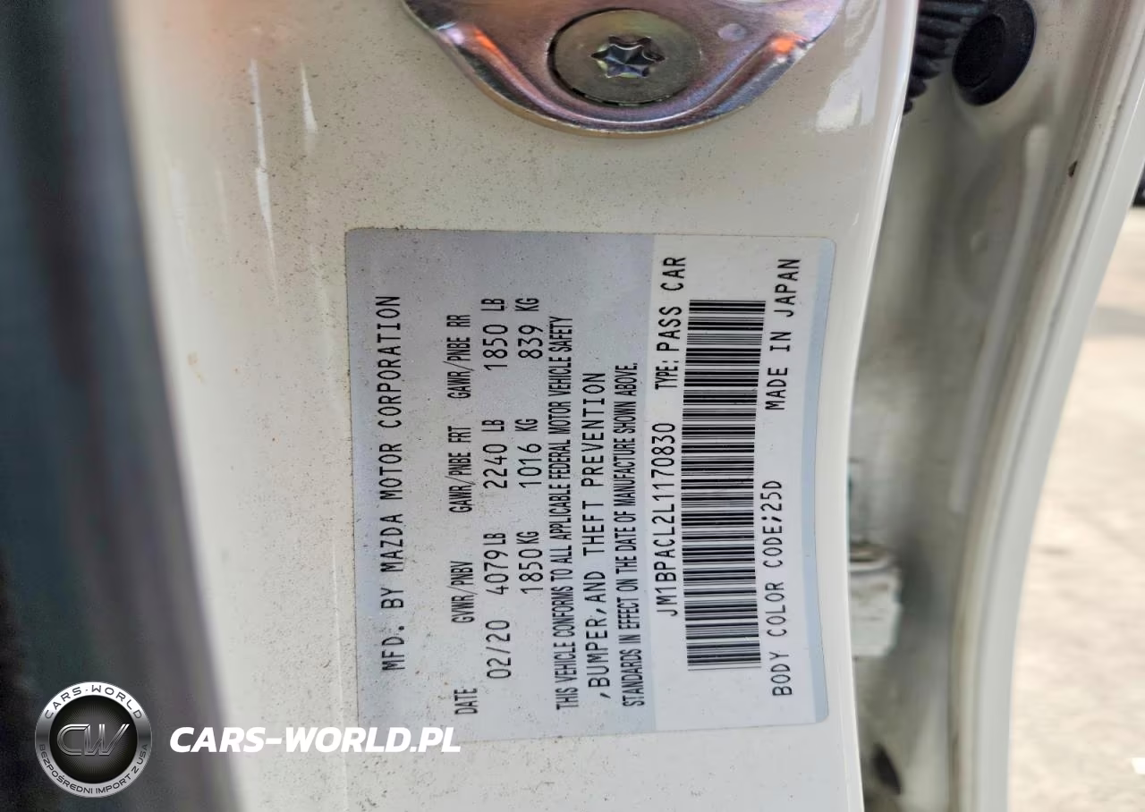 2020 Mazda 3 Select VIN:JM1BPACL2L1170830 - 13