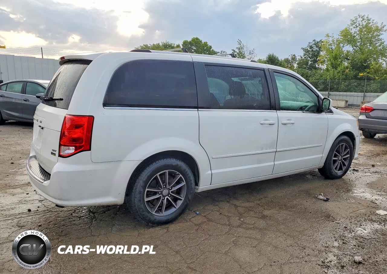 2017 Dodge Grand Caravan Sxt VIN:2C4RDGCG6HR672384 - 3