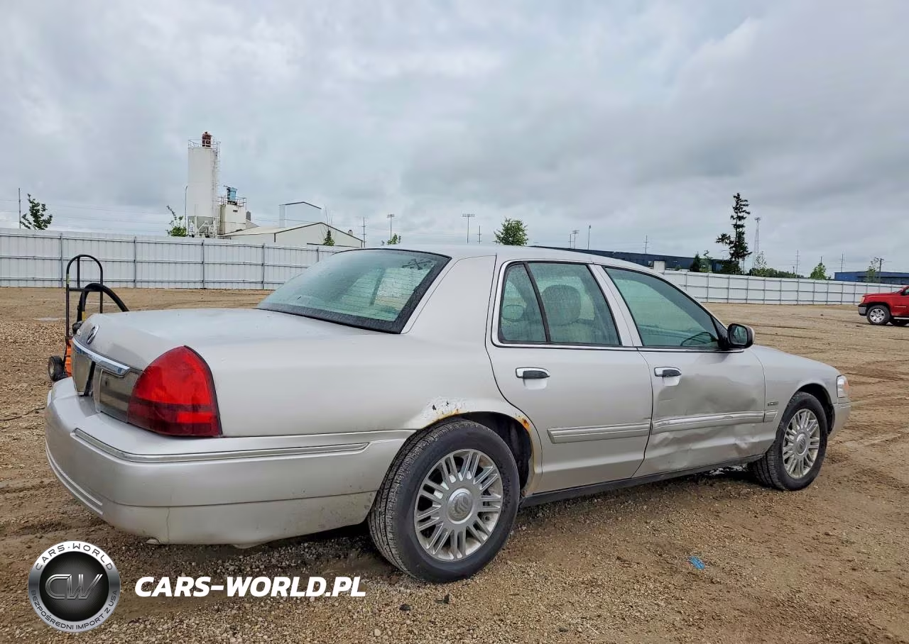 2009 Mercury Grand Marquis Ls VIN:2MEHM75V39X608063 - 3