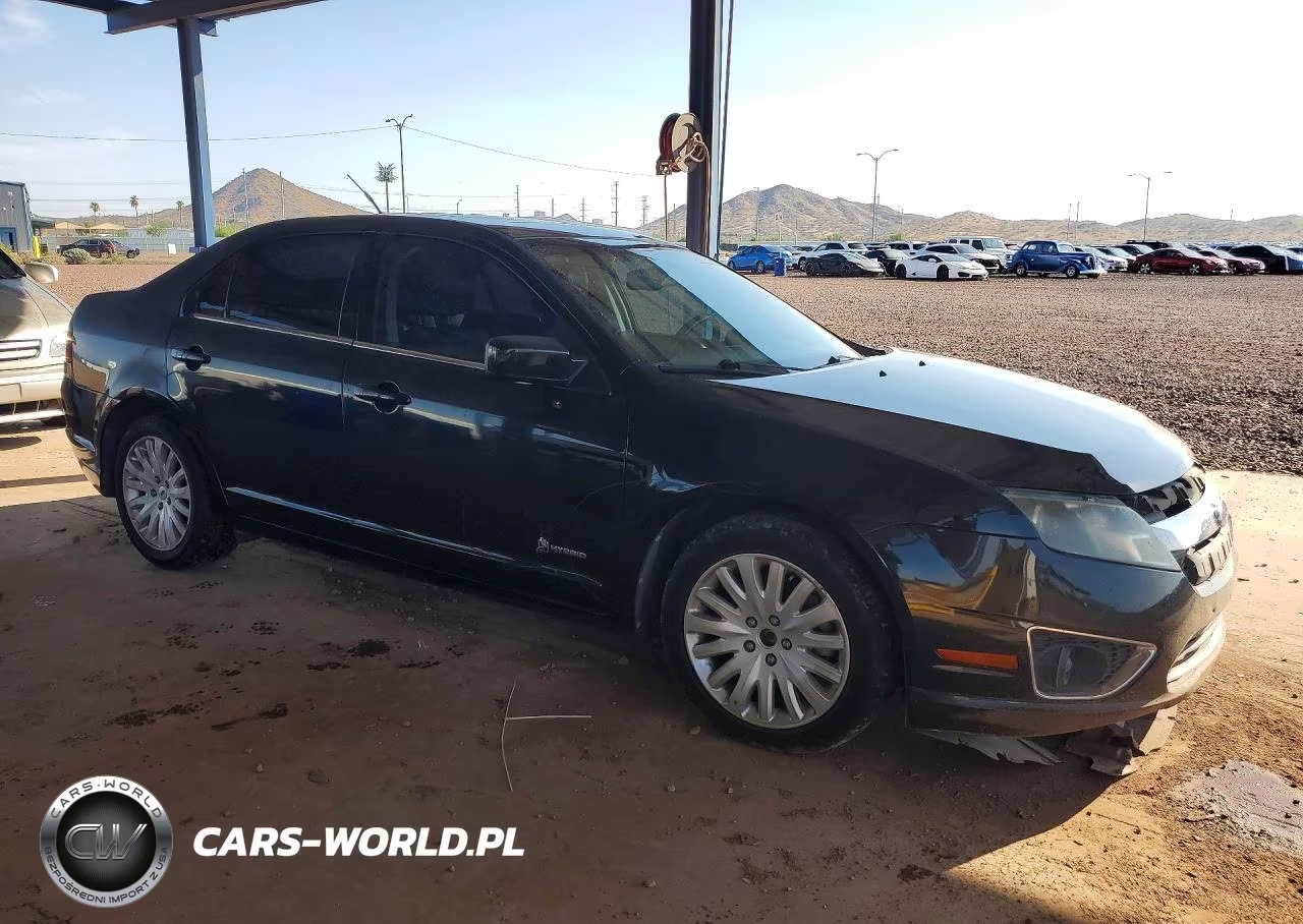 2010 Ford Fusion Hybrid VIN:3FADP0L34AR160439 - 4