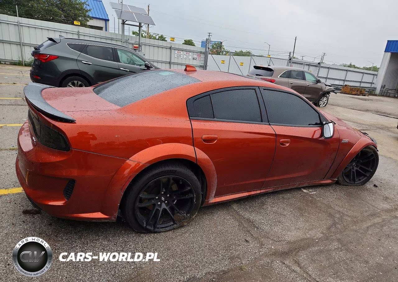 2021 Dodge Charger Scat Pack VIN:2C3CDXGJ1MH581040 - 3