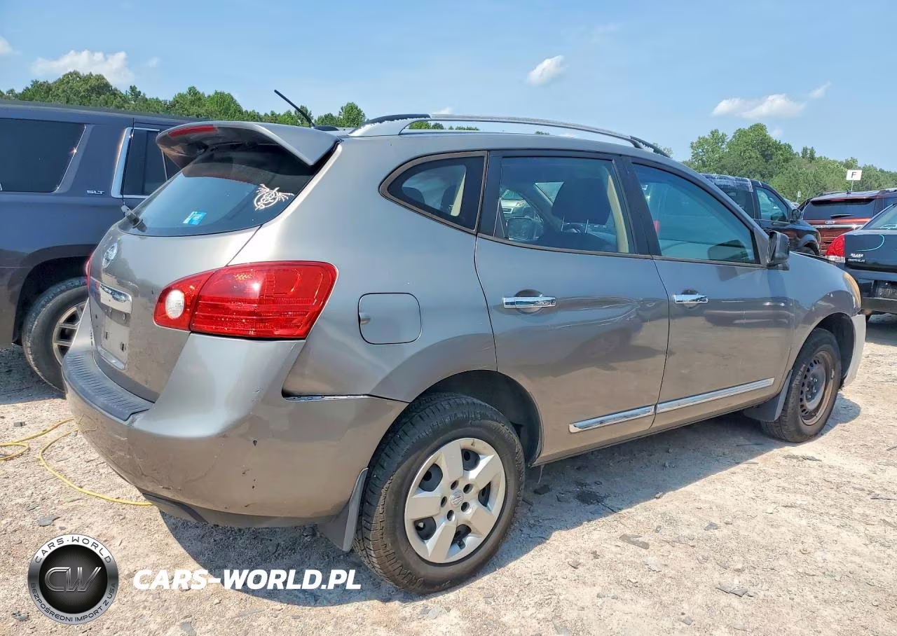 2014 Nissan Rogue Select S VIN:JN8AS5MT1EW609316 - 3
