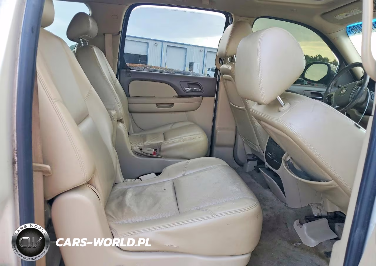 2010 Chevrolet Suburban C1500 Ltz VIN:1GNUCKE02AR134364 - 11