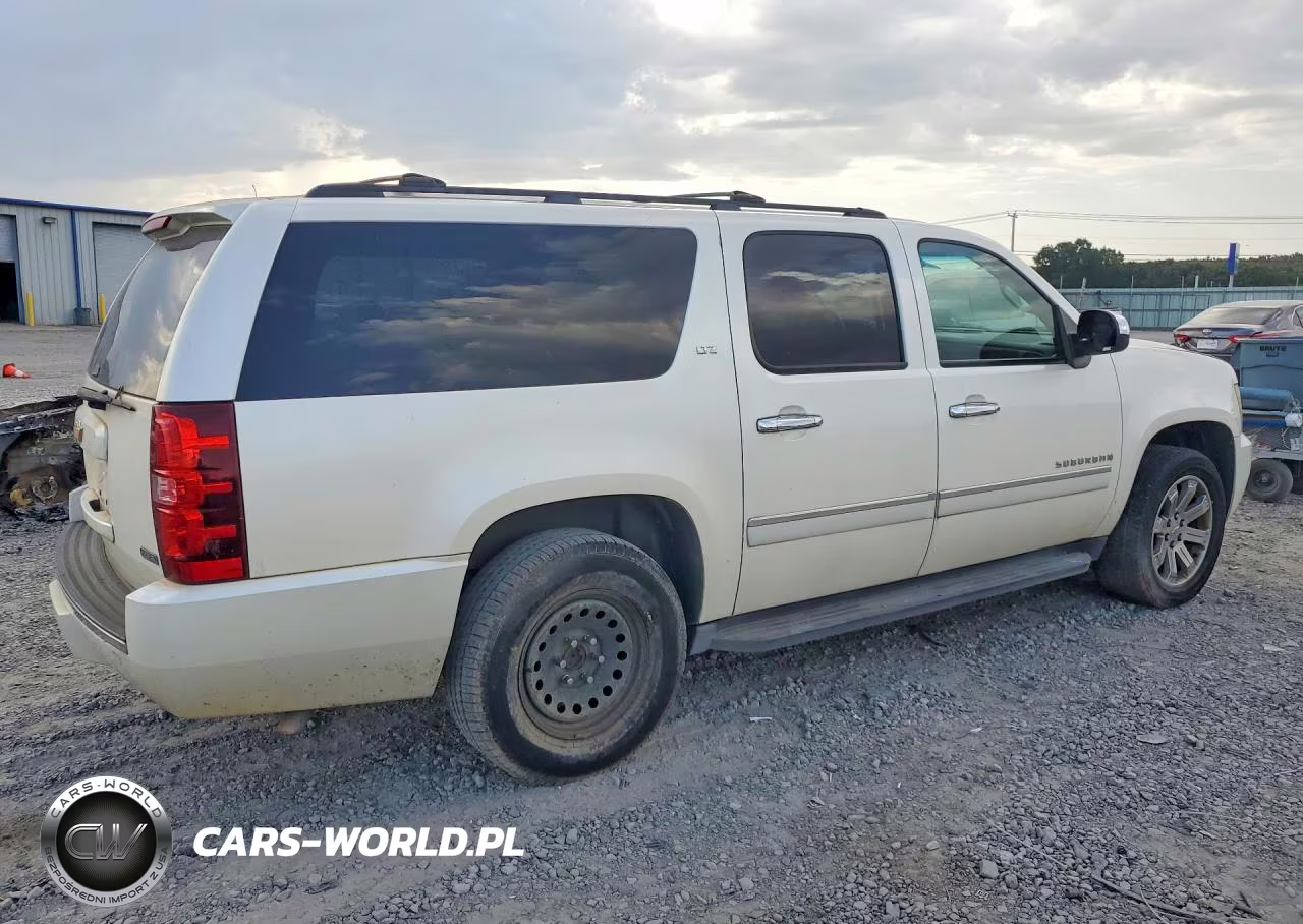 2010 Chevrolet Suburban C1500 Ltz VIN:1GNUCKE02AR134364 - 3
