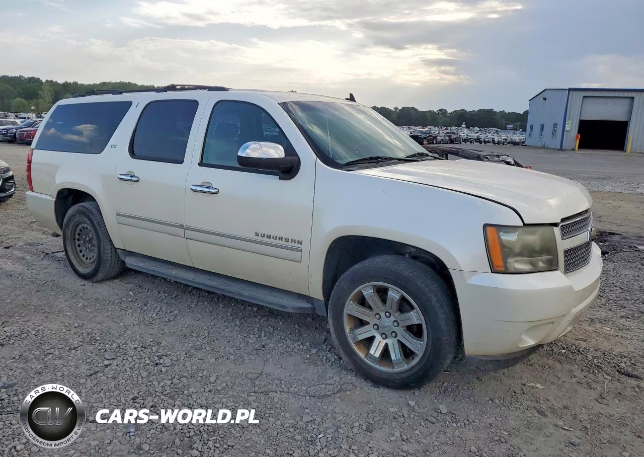 2010 Chevrolet Suburban C1500 Ltz VIN:1GNUCKE02AR134364 - 4