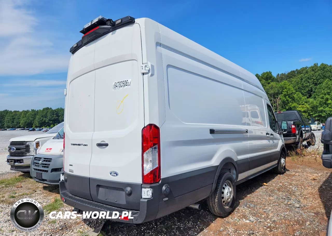 2026 Ford Transit 250 Delivery Van VIN:1FTBR3UG2TKA31914 - 3