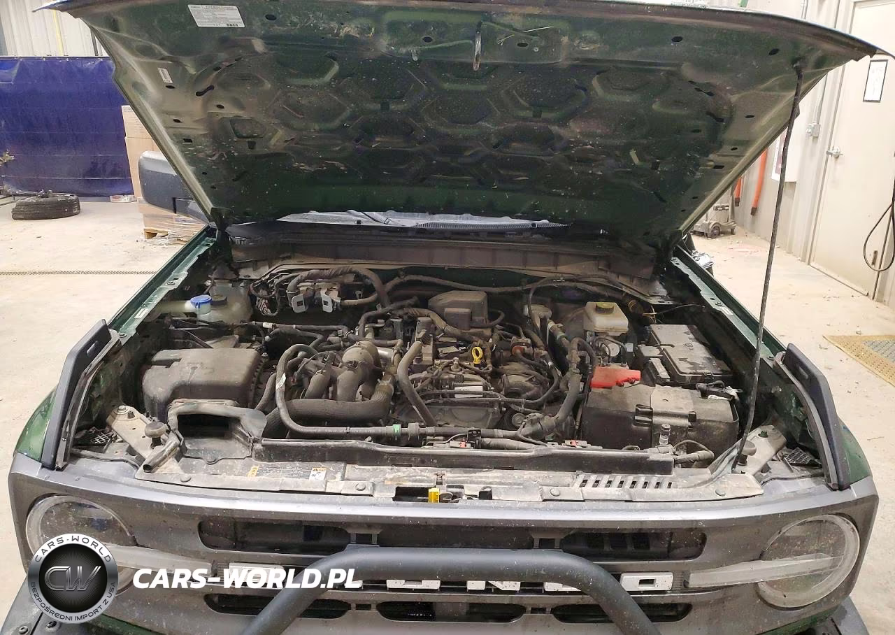 2022 Ford Bronco Base VIN:1FMDE5BHXNLB04998 - 12