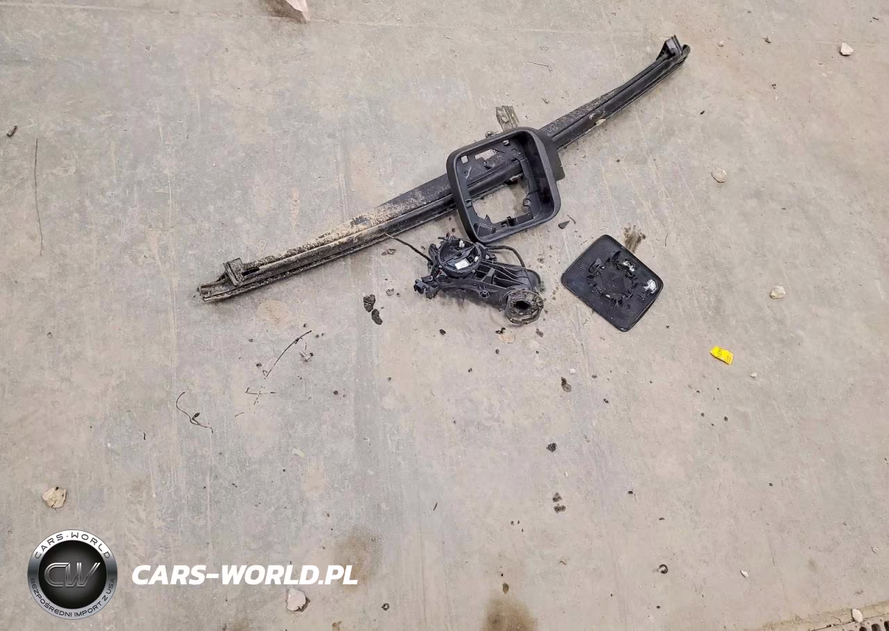 2022 Ford Bronco Base VIN:1FMDE5BHXNLB04998 - 13