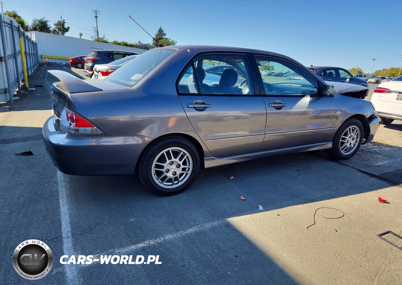 2005 Mitsubishi Lancer Oz Rally VIN:JA3AJ86E85U029182 - 3