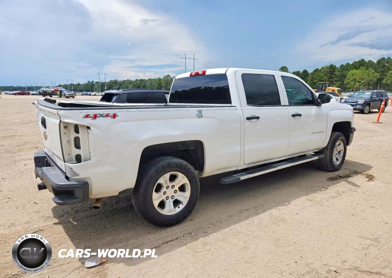2014 Chevrolet Silverado K1500 VIN:3GCUKPEC8EG392509 - 3