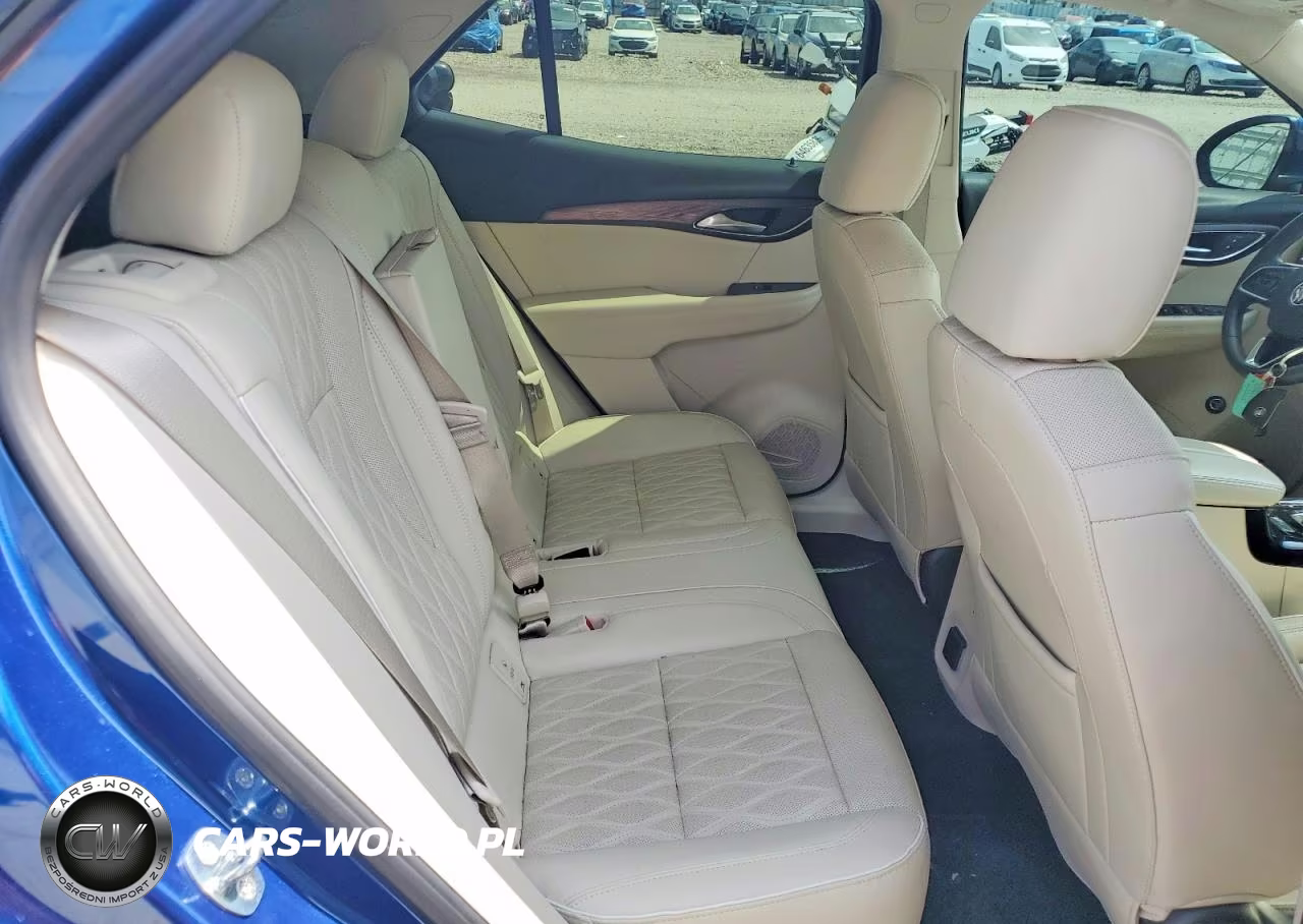 2022 Buick Envision Avenir VIN:LRBFZRR49ND161276 - 10