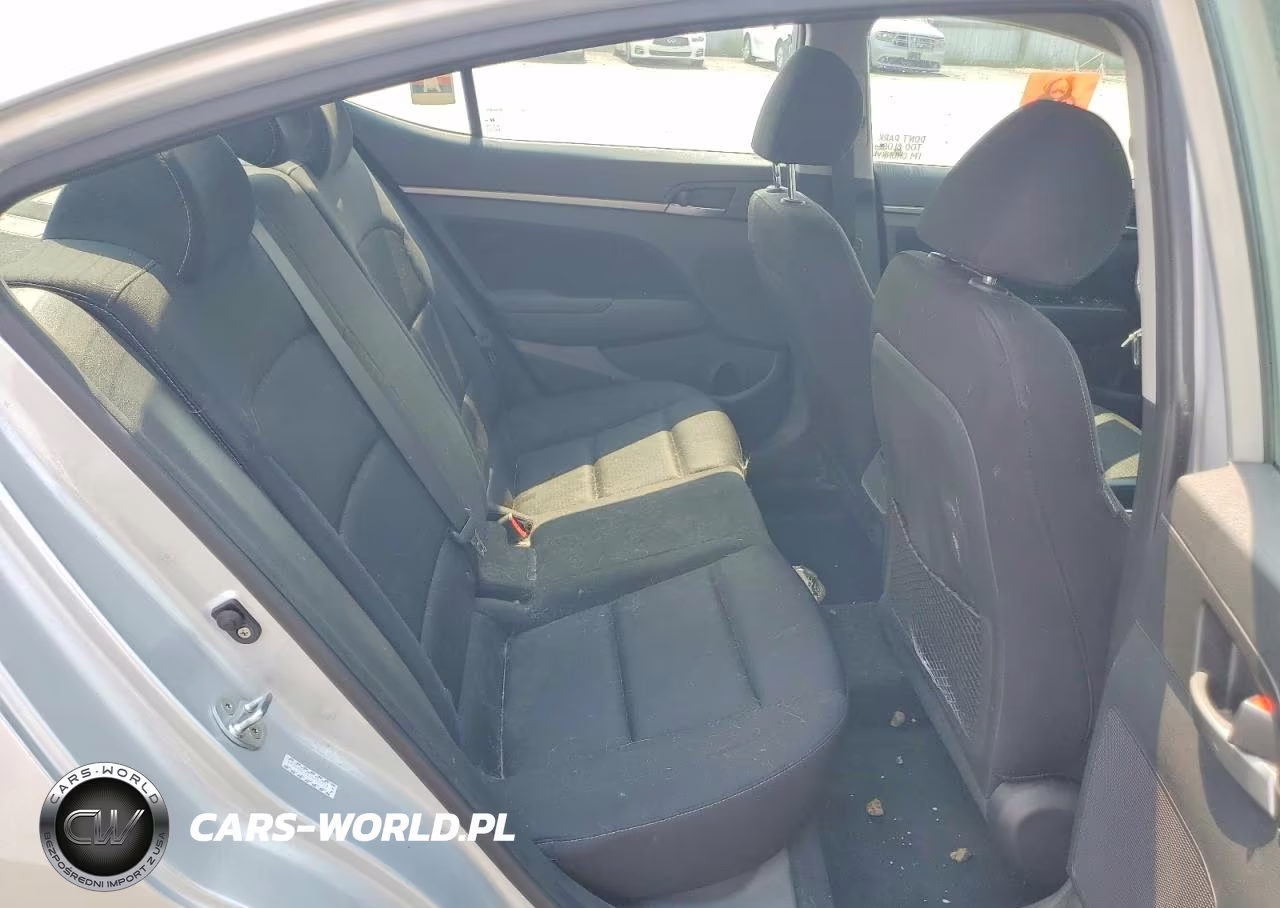 2018 Hyundai Elantra Value Edition VIN:KMHD84LF2JU661116 - 10