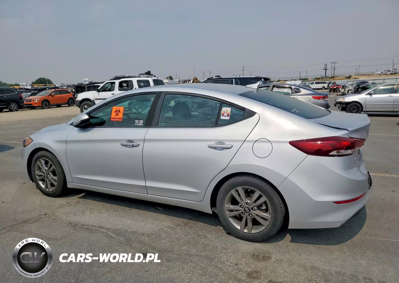 2018 Hyundai Elantra Value Edition VIN:KMHD84LF2JU661116 - 2