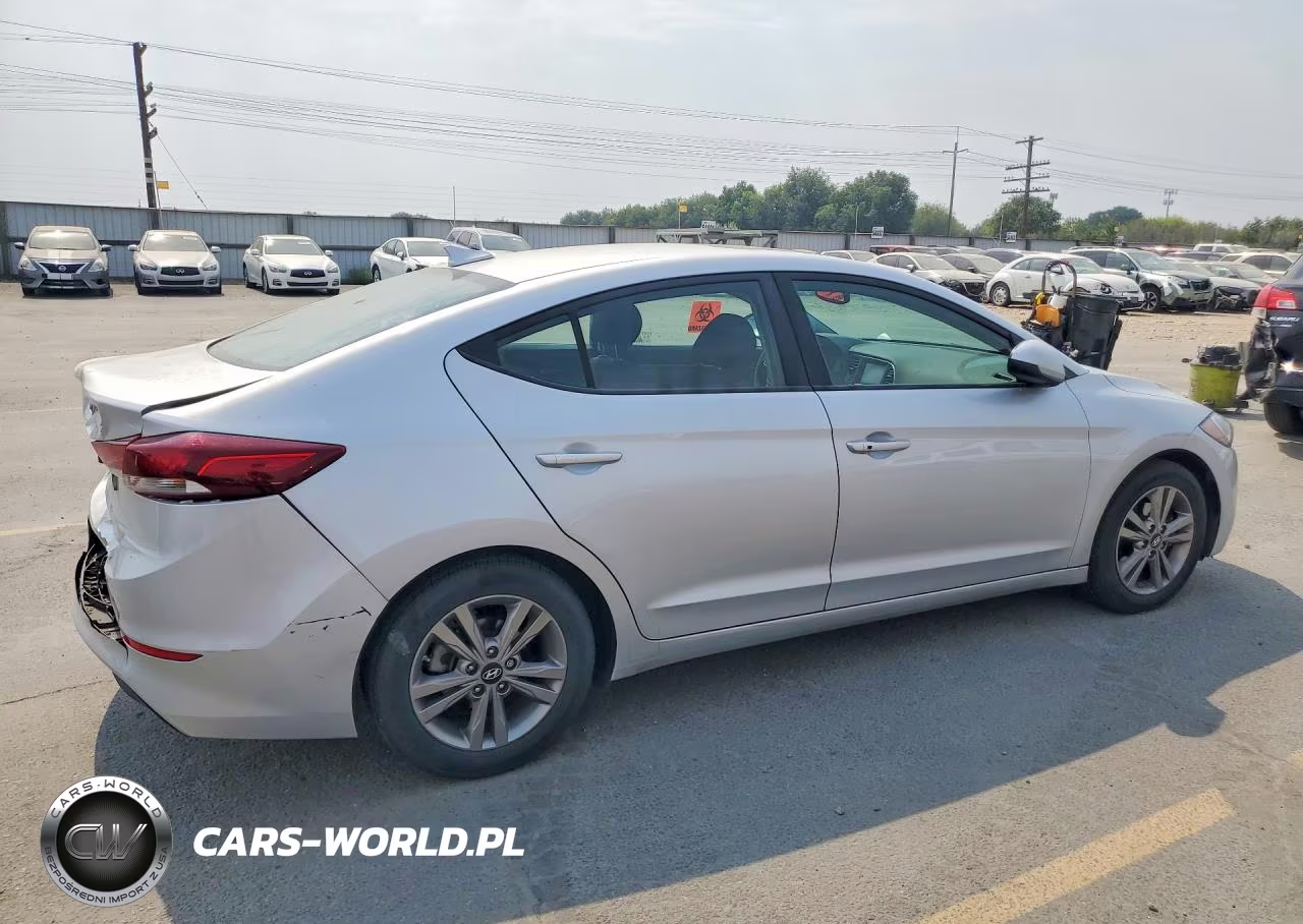 2018 Hyundai Elantra Value Edition VIN:KMHD84LF2JU661116 - 3
