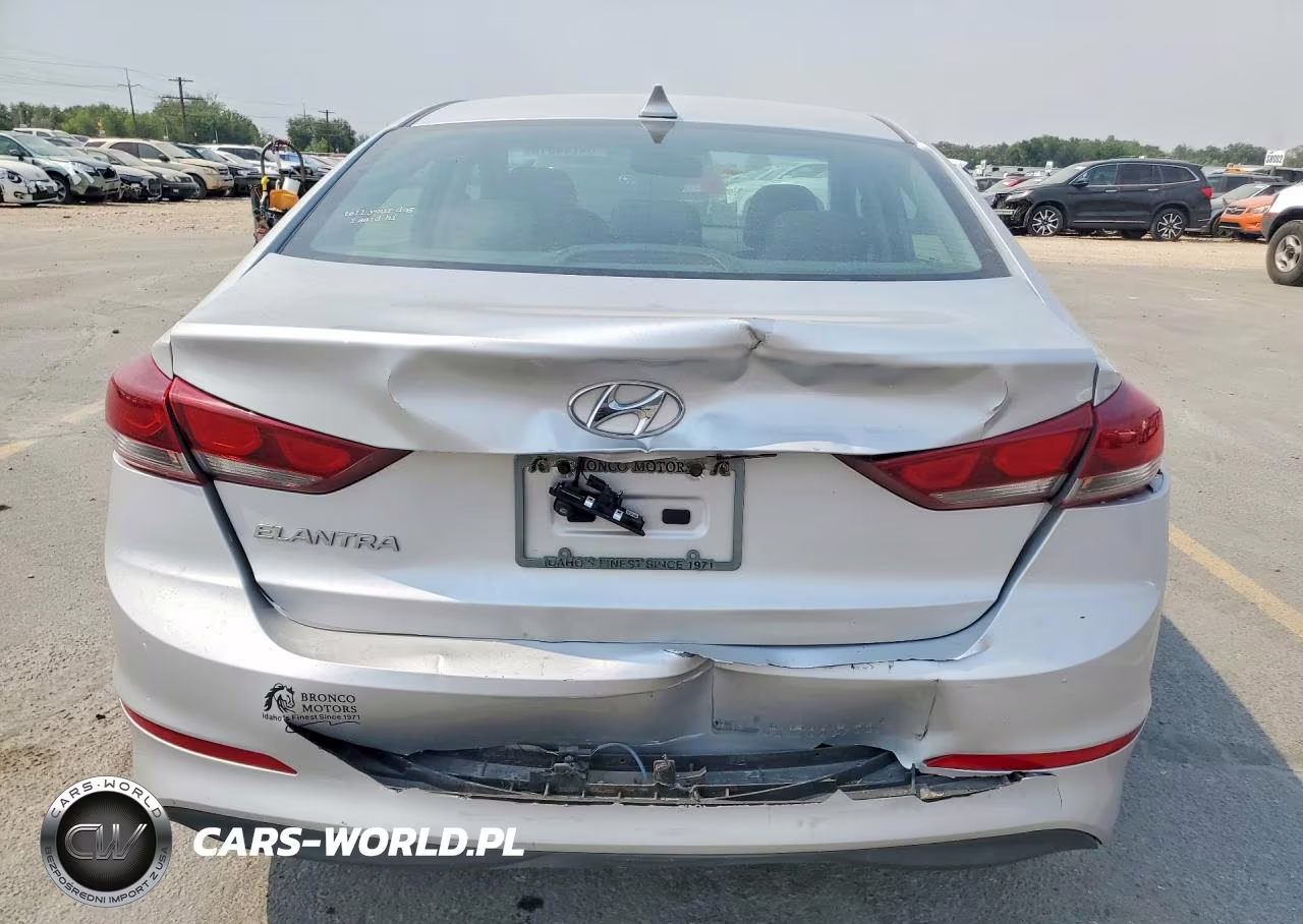 2018 Hyundai Elantra Value Edition VIN:KMHD84LF2JU661116 - 6