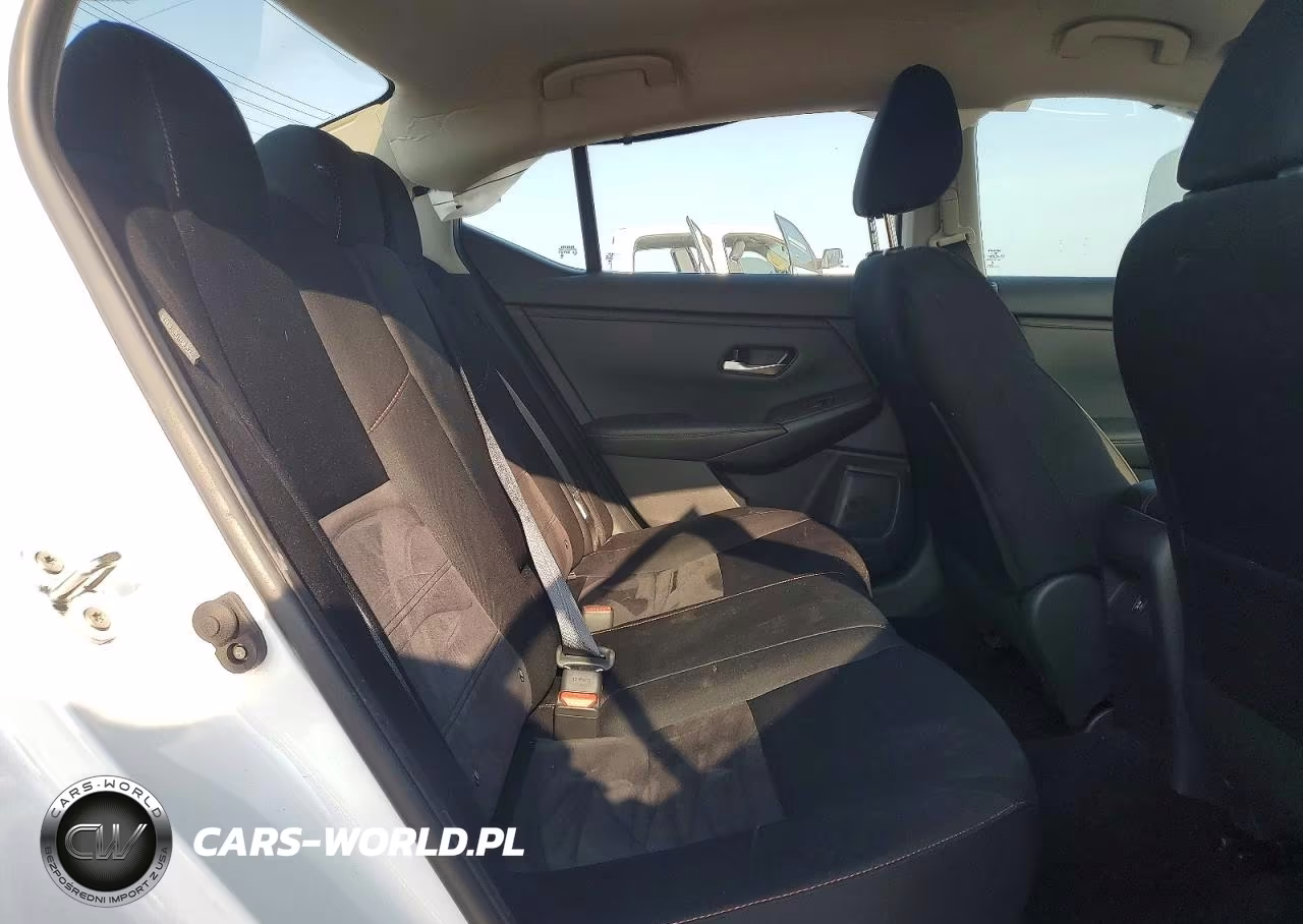 2025 Nissan Sentra Sr VIN:3N1AB8DV6SY251006 - 10